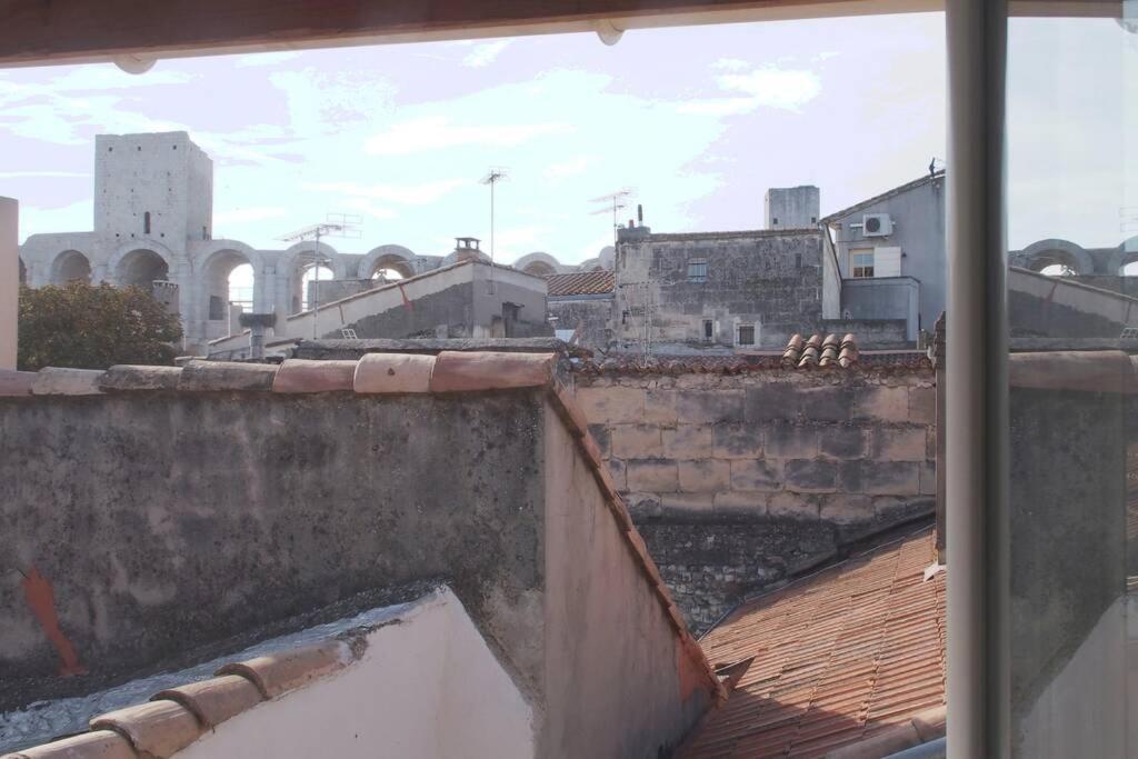 La Terrasse Ensoleillee Arles Camargue Apartment Bagian luar foto